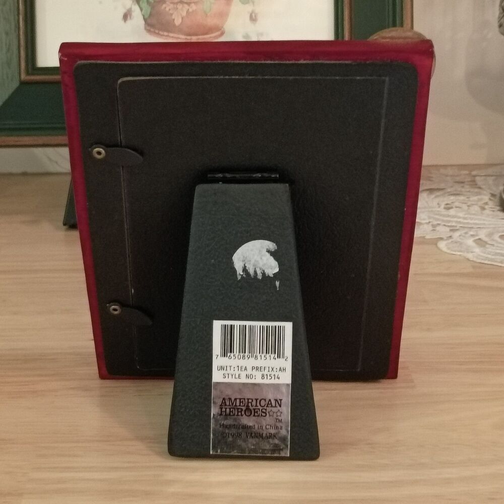 Vintage 1998 Vanmark American Hero's United States Army 4x6 Photo Frame Resin 3D - Picture 6 of 9